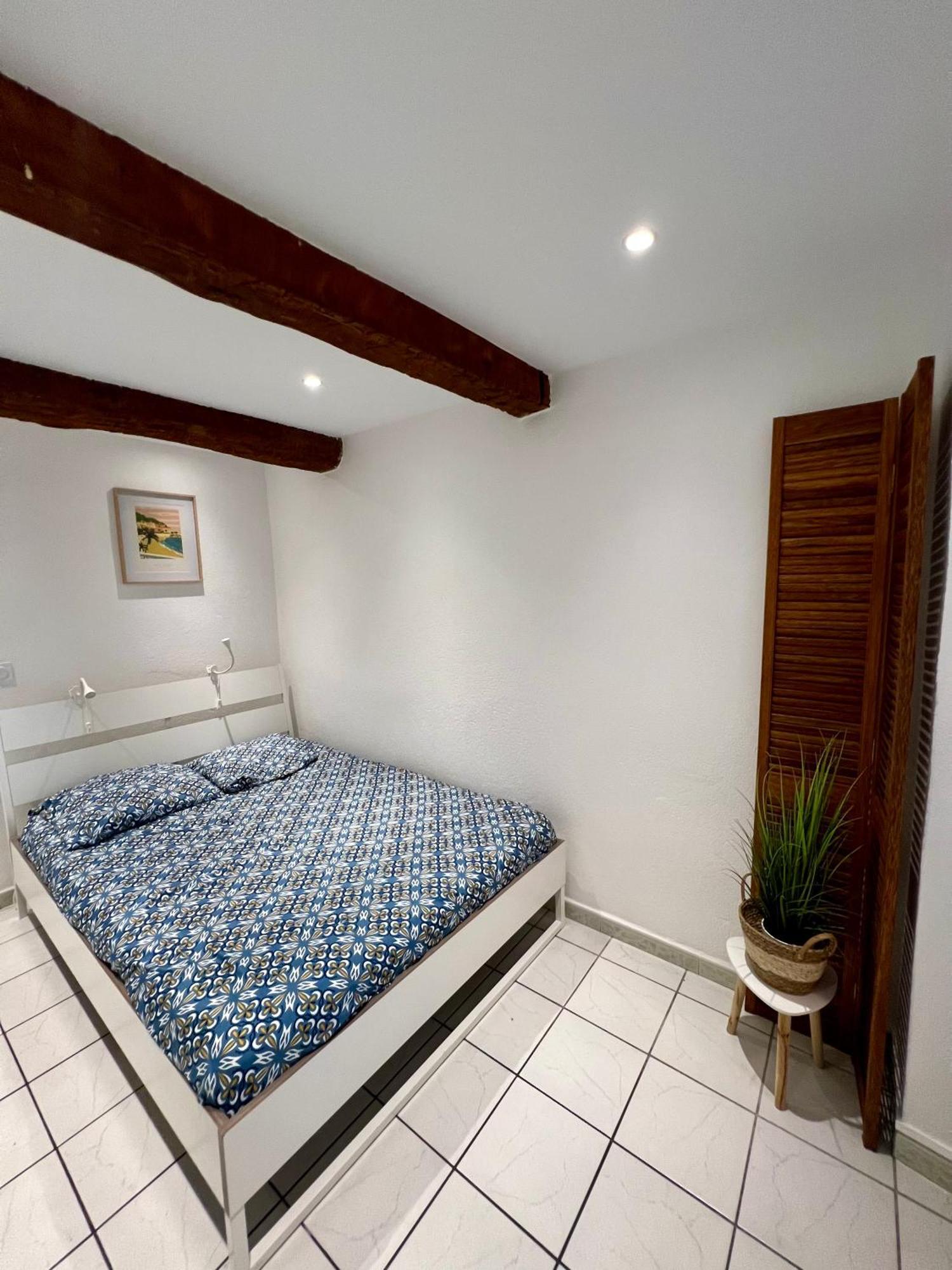 Superbe Appartement Neuf Et Cosy En Centre Ville Hyères Exterior foto