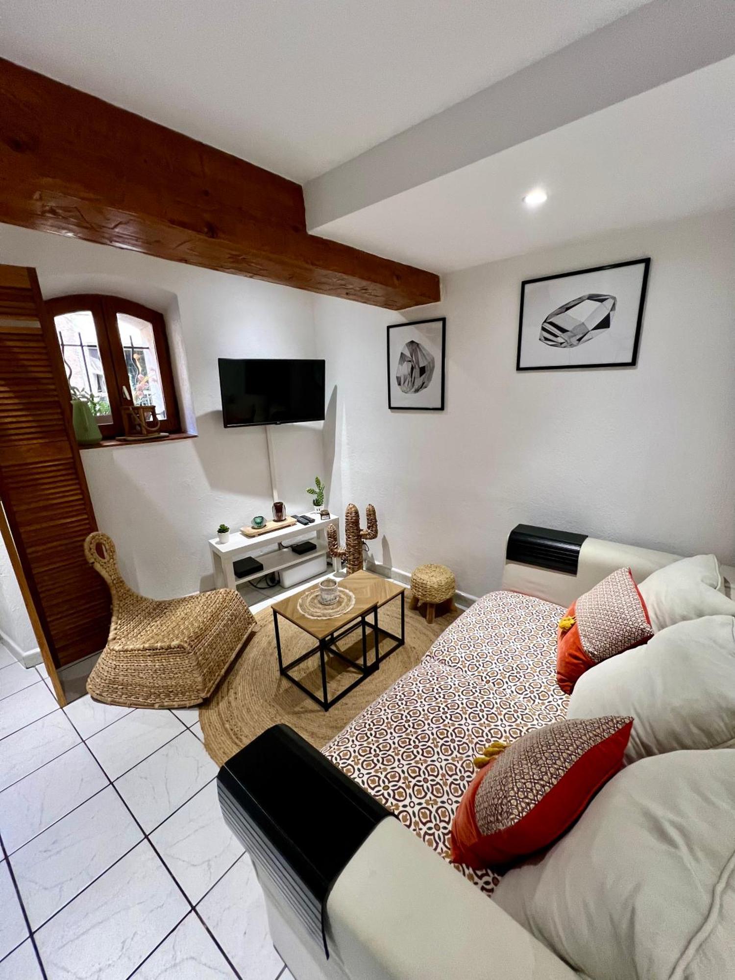 Superbe Appartement Neuf Et Cosy En Centre Ville Hyères Exterior foto